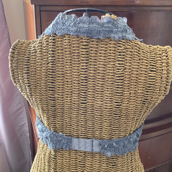 Free People Gray Lace Halter Bralette Size-Small - Picture 4 of 10